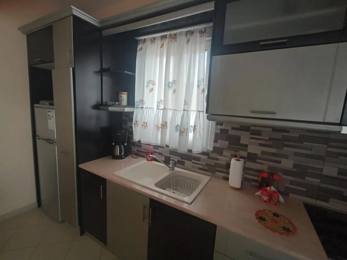 Sunny Apartment Sarande